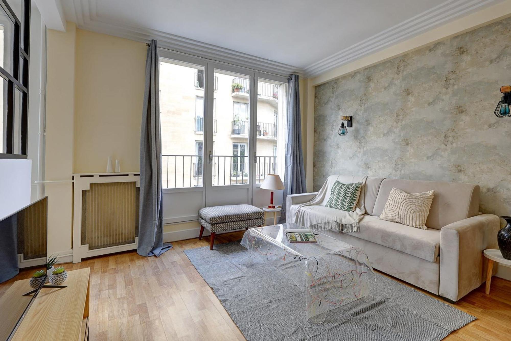 Apartment Champ De Mars & Eiffel Tower - 1br - Cityapartmentstay *